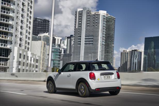 gs_mini_cooper_se_012020_00115.jpg