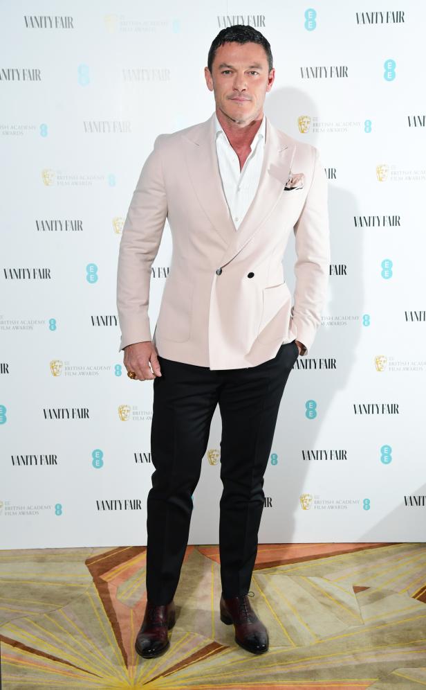 Hollywood-Star Luke Evans gibt Tipps für den perfekten Anzug
