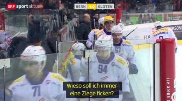Eishockeyspiel zwischen Bern und Kloten; Spielstand 4:0.