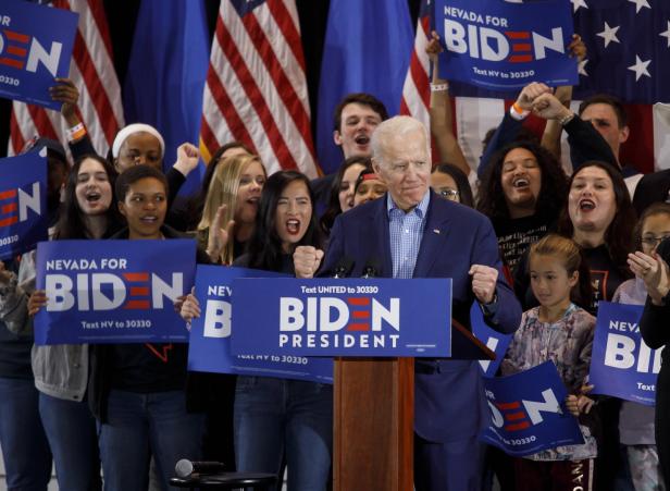 Bernie Sanders gewinnt Vorwahl in Nevada haushoch