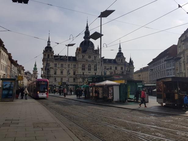 „Dein Graz!“ aus der Schuhschachtel