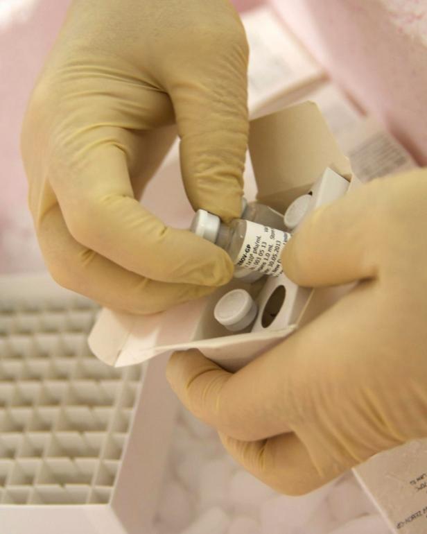 Scientists at the National Microbiology Lab in Win