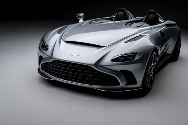 aston_martin_v12_speedster_3-jpg.jpg