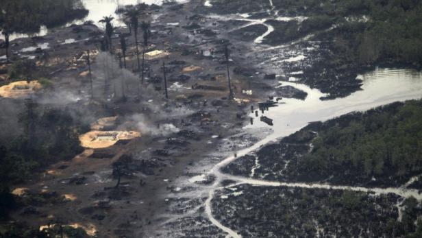 Öl für Europa: Katastrophe im Niger-Delta
