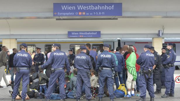 93 Flüchtlinge am Westbahnhof aufgegriffen