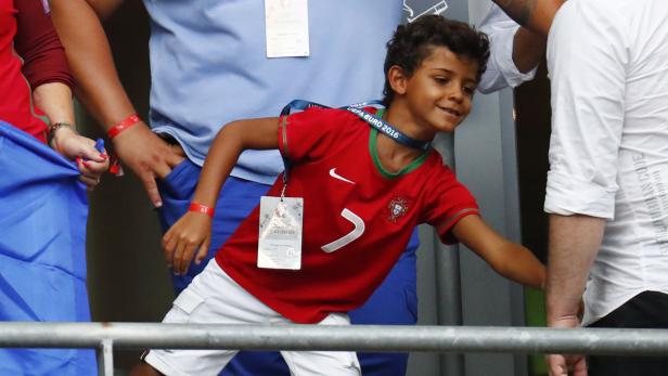 Der kleine Ronaldo fieberte mit Papa mit