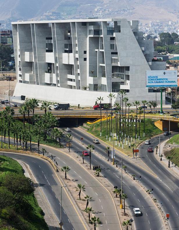 Schwieriges Projekt, optimal gelöst: Der Universitätscampus UTEC in Lima, Peru, … S_UTEC_4