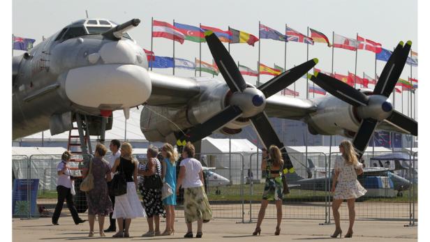 Kräftemessen auf russischer Luftfahrtmesse
