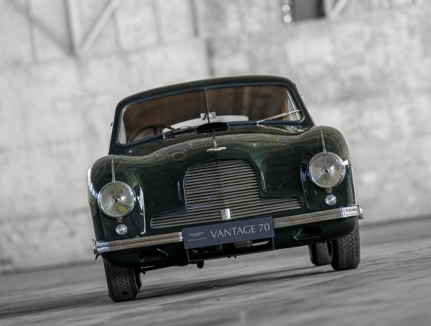 aston_martin_db2_vantage_1-jpg.jpg