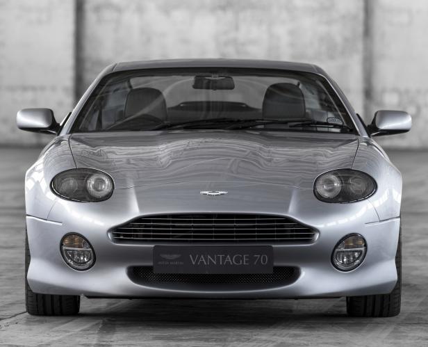 aston_martin_db7_v12_vantage_8-jpg.jpg