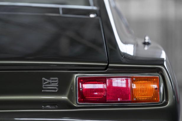aston_martin_dbs_vantage_6-jpg.jpg