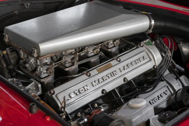 aston_martin_v8_vantage_1977-1990_2-jpg.jpg