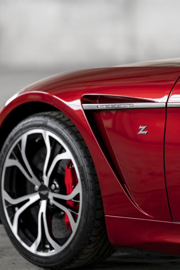 aston_martin_v12_vantage_zagato_8-jpg.jpg
