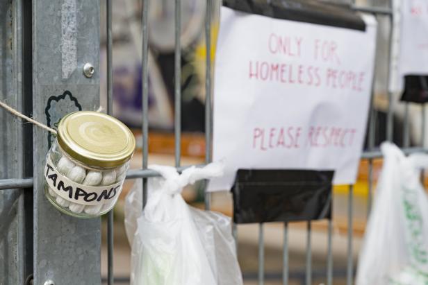 In der Krise wird die Obdachlosigkeit sichtbarer