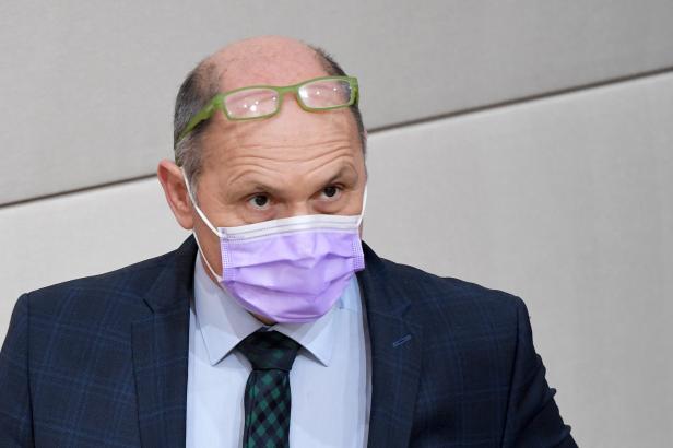NATIONALRAT: EINBRINGUNG UND ZUWEISUNG DES 3, CORONA-GESETZESPAKETES - SOBOTKA