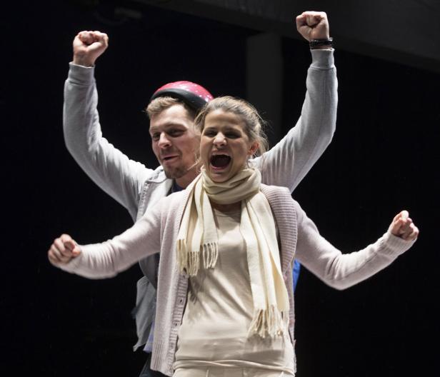 Luzid, Kosmos Theater Alles nur geträumt?