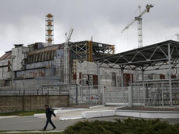 Schwere Waldbrände bedrohen die Atomruine von Tschernobyl