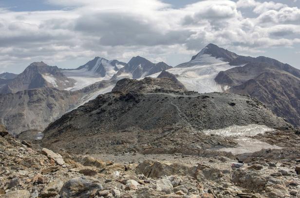 Die Alpen: Ein Bollwerk aus Eis und Stein im Herzen Europas