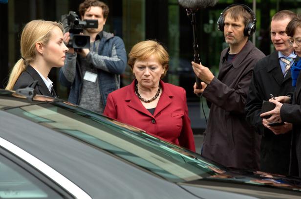 "Die Getriebenen": Diese Merkel flucht auch