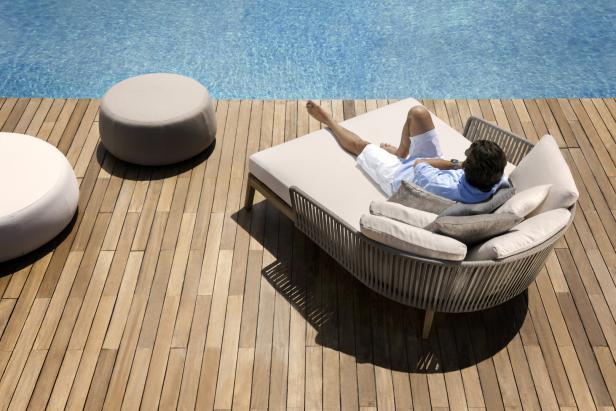 Terrassen-Trends: Warum Sofa & Bett jetzt im Garten stehen