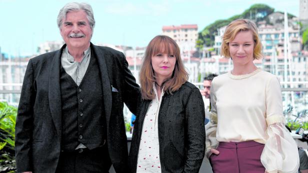 Cannes: Vaterbesuch mit falschen Zähnen