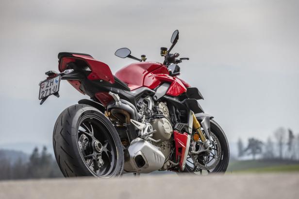 Ducati Streetfighter V4 S: Eine Diva mit besten Manieren