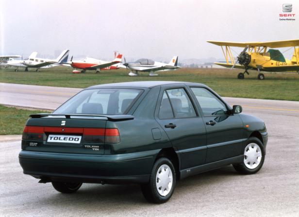 17_seat_toledo_hq.jpg