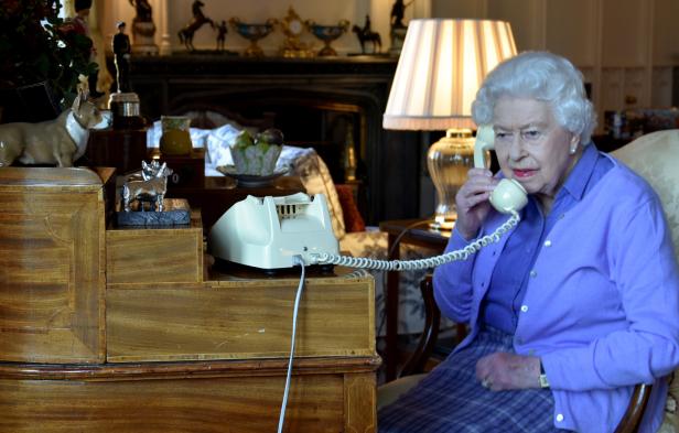Rückkehr ungewiss: Die Queen bleibt für unbestimmte Zeit in Quarantäne