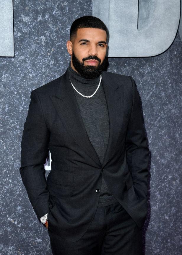 Drake hängt Luster aus Wiener Traditionsbetrieb in Toronto-Villa