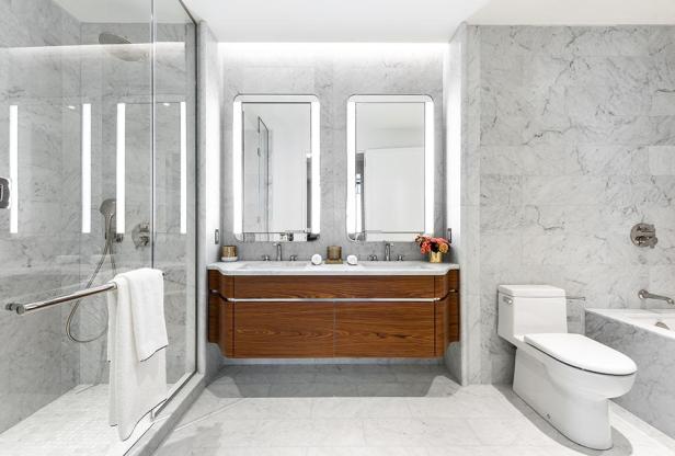 S_Greenwich-West_Sales-Gallery_Master-bath-2_credit_Alan-Tansey