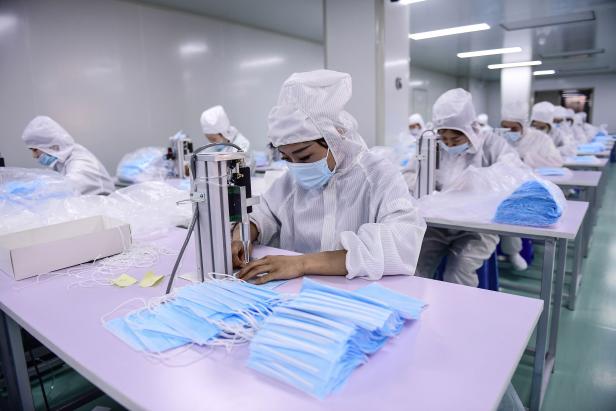 FILES-CHINA-ECONOMY-HEALTH-VIRUS FILES-CHINA-ECONOMY-HEALTH-VIRUS