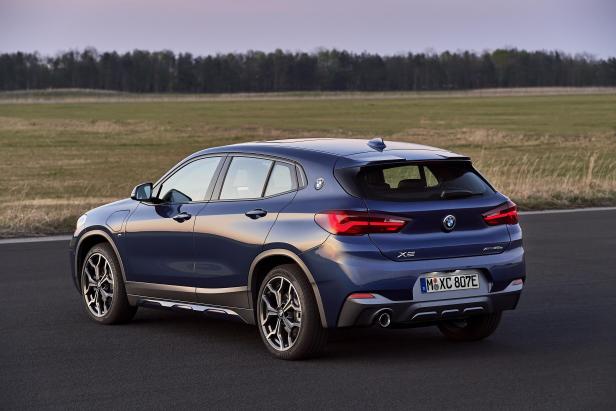 p90389836_highres_the-new-bmw-x2-xdriv.jpg