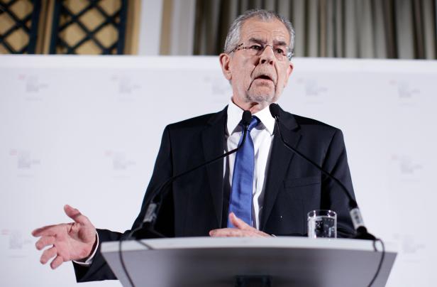 Alexander Van der Bellen