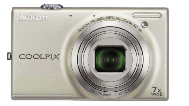 Neueste Kameras von Nikon und Sony