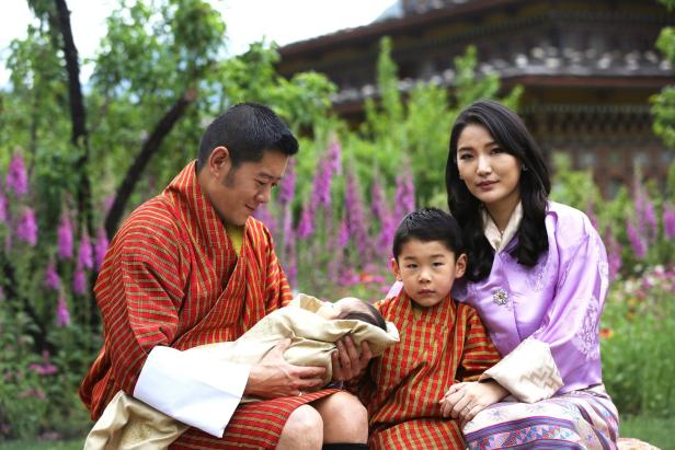 Buthans schöne Drachenkönigin und ihre hollywoodreife Liebesgeschichte