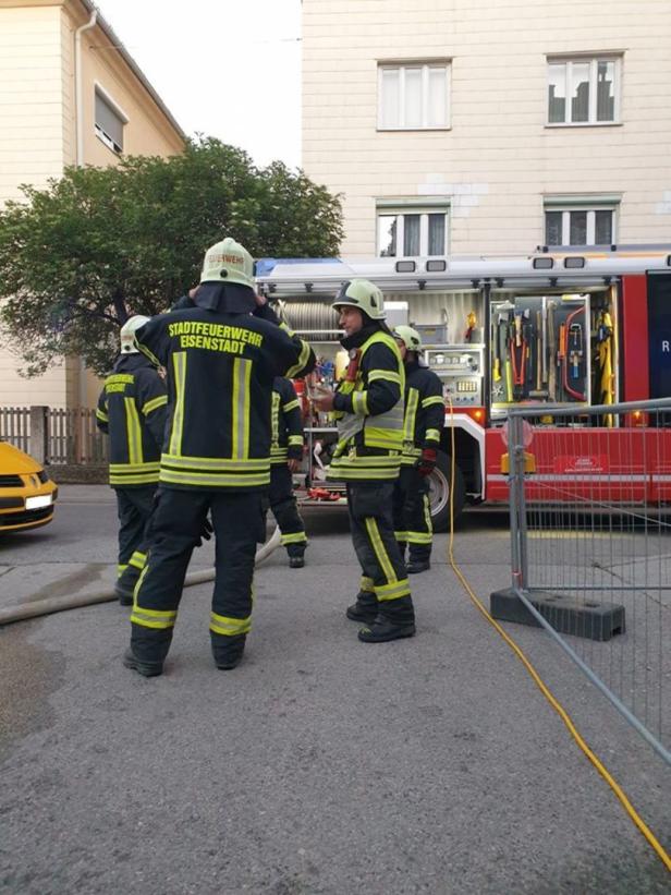 Starker Rauch: Wohnhausanlage in Eisenstadt evakuiert