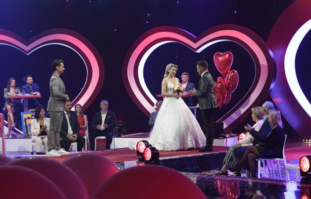 So lief die TV-Hochzeit von Schlager-Star Stefan Mross