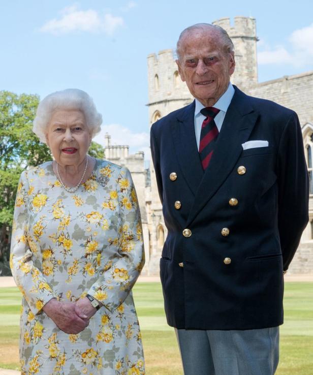 Zum Geburtstag neues Foto von Prinz Philip und Queen Elizabeth