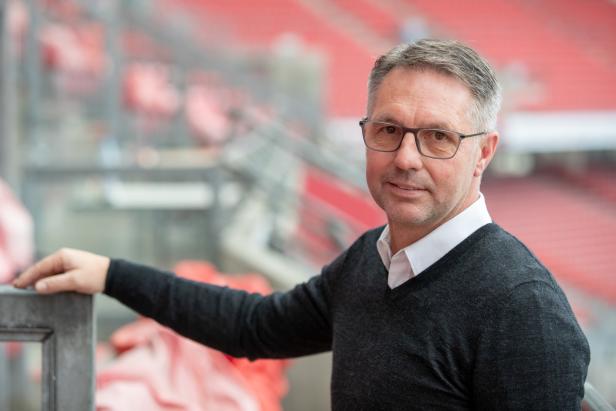 Nürnberg droht die 3. Liga: Ex-Coach Canadi hofft auf die Rettung