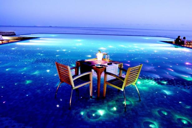 Abtauchen ins Blaue: Spektakuläre Restaurants, Hotels & Museen am Meeresgrund