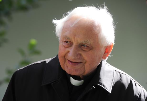 Papst kondolierte Benedikt XVI. zum Tod des Bruders