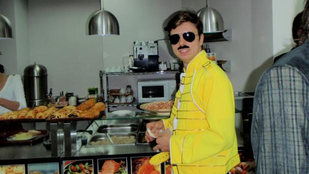 Einen Tag lang Freddie Mercury sein