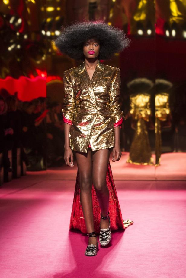 Modetrends 2015: Versace, Dior & Chanel läuten den Sommer ein