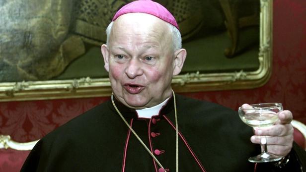 St. Pöltener Altbischof Kurt Krenn gestorben