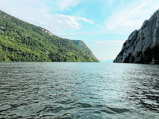 2.845 km stromaufwärts: Donau-Schau auf der Schallaburg