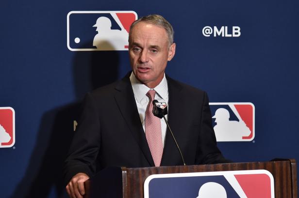 Nach Corona-Fällen: MLB-Boss droht mit Saisonabbruch