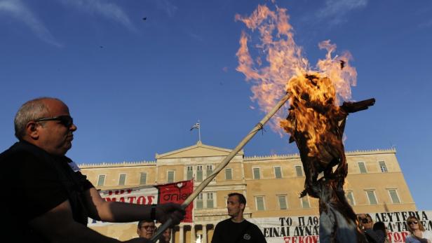 Griechisches Parlament billigt Sparpaket