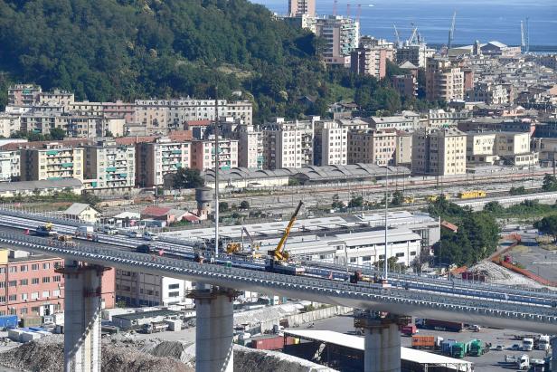 Genoa's bridge under construction