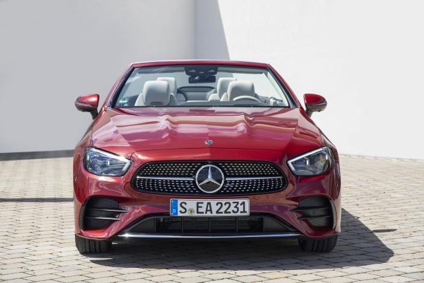 mercedes_benz_e_450_4matic_cabriolet_patagonia_red_stuttgart_2020_5.jpg