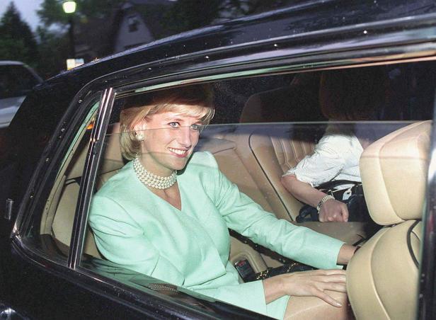 Ende eines royalen Traums: 30 Jahre Trennung Charles und Diana